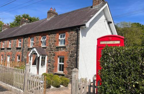 Lisnagunogue House | Fiddlers Cottage