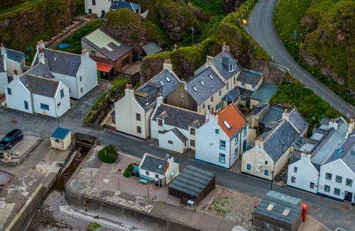 Fraserburgh House | Fisherman's Cottage in Pennan