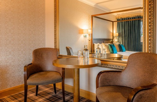 Newry House | Flagstaff Lodge