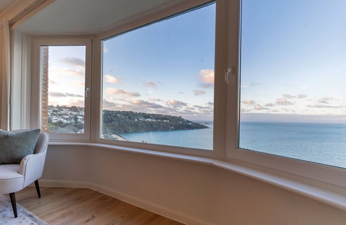 Carbis Bay Cottage | FLAT 17, THE STONES, country holiday cottage in Carbis Bay