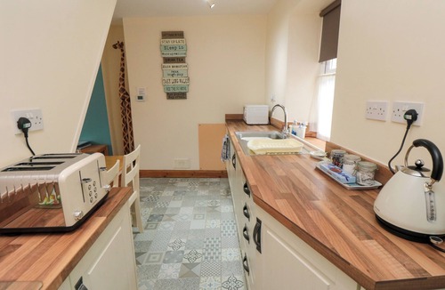 Hinderwell Cottage | FLORENCE COTTAGE, pet friendly, country holiday cottage in Hinderwell