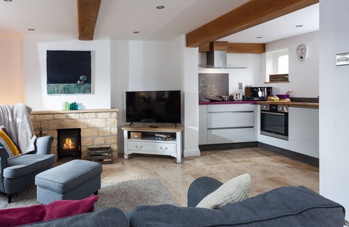 Winchcombe Cottage | Forge Cottage (2) Winchcombe, Cheltenham- sleeps 2 guests in 1 bedroom