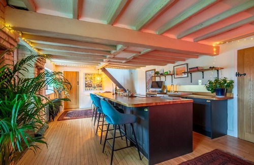 Gate Helmsley Cottage | Fox Farm - a premium stay that sleeps 8 guests in 3 bedrooms
