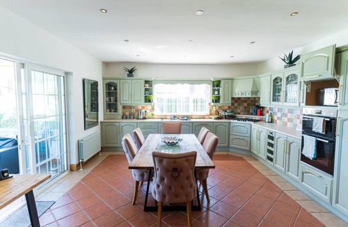 Knightstown House | Foxhill Valentia – Scenic Coastal Retreat on the Wild Atlantic Way with Stunning Island Views