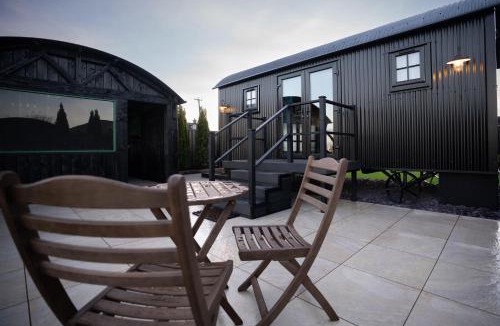 Swatragh Cabin | Friels Fairy Tree Lodges