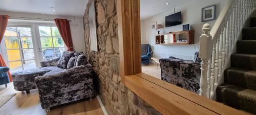 Loughinisland House | Frontview Cottage - Two Bedroom - Sleeps 6 guests