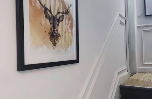 Belfast Apartment | Furnished apartment minutes walk to Belfast City Centre and Cathedral Quarter #2