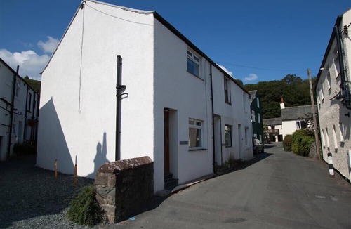 Braithwaite Cottage | GABLE END, family friendly, with open fire in Keswick