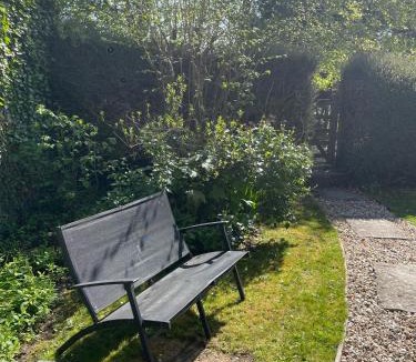 Mudford House | Gardeners Cottage