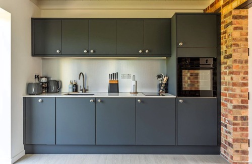 Limpley Stoke House | Gatehouse - One Bedroom House, Sleeps 2