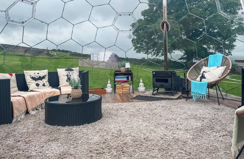 Earby Cottage | Boulsworth Hill Dome - UKC9596