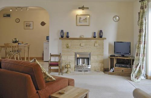 Ebrington House | Gilberts - E4752