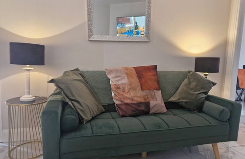Belmullet House | Gorgeous 4-bedroom townhome in charming Co Mayo perfect for families