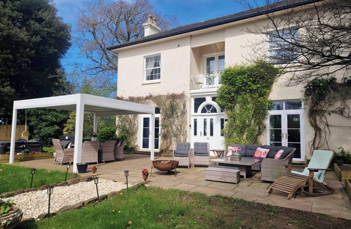 Bromsash Villa | Grand Country House Hot Tub Dog Friendly