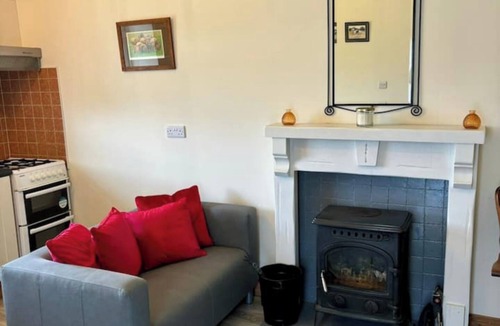 Inishmacatreer Cottage | Greenacres Mews ,Lovely quaint Cottage Ideal base for Touring Connemara