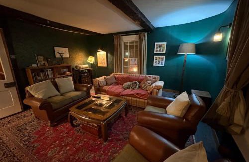 Monmouth Apartment | Griffin House
