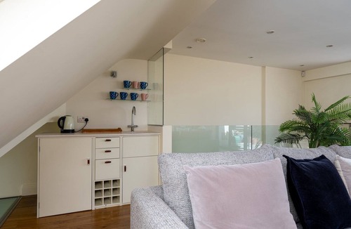 Campden Apartment | GuestReady - 3bed Penthouse in Kensington