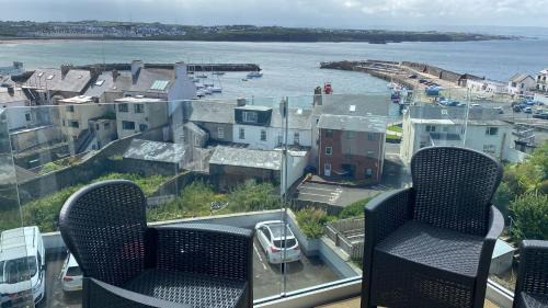 Portrush Apartment | Harbour View Apartment - Fantastic Sea Views over Portrush Harbour