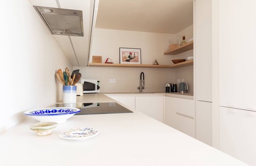 Finsbury Apartment | Hardwick Street III - Two Bedroom Apartment, Sleeps 4