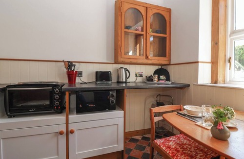 Blaisdon Cottage | HARNESS ROOMS, pet friendly in Whitminster
