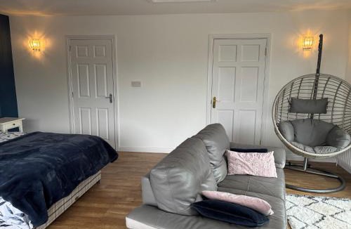 Ballymoney Apartment | Hideaway Cottage