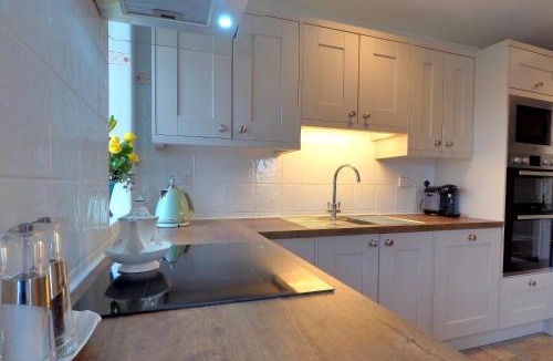 Kilrush Apartment | Hillcrest Luxury Apartment