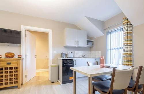 Hillsborough Apartment | Homestead Hillsborough, 1-Bed Apt Sleeps 3