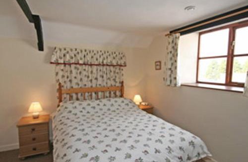 Winscombe House | Honey Acre Cottage - E2379
