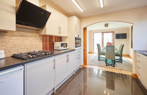 Hawsker House | Host & Stay | Cherry Willows