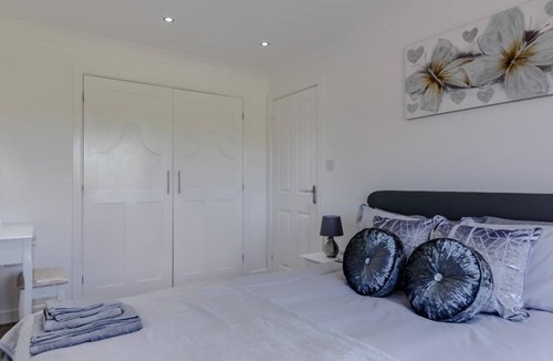Kirby Misperton House | Host & Stay | Overcarr Cottage
