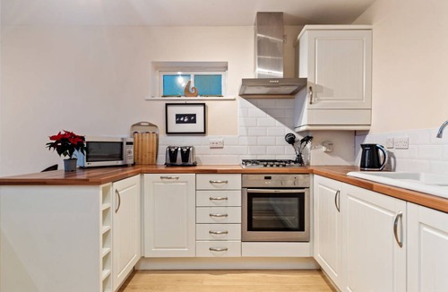 Tenby House | House ∙ 3 bedrooms ∙ 6 guests