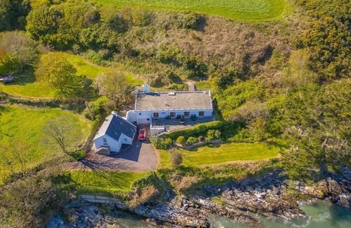Skibbereen Cottage | House - Traharta House and Cottage