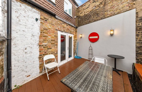 Kennington Apartment | Huge central London designer apartment slps 6 - Roof Terrace + fast Wifi
