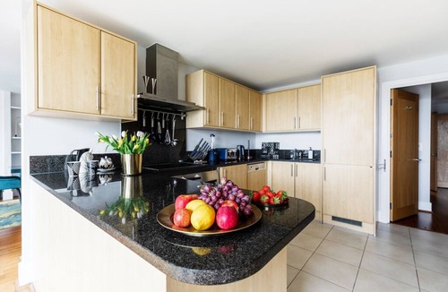 Vauxhall Apartment | HUGE THAMES VIEW LUXXE NOMAD DESIGN HOME
