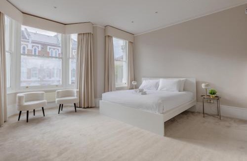 Addison House | Impeccably Designed 5BD Family Home in West London