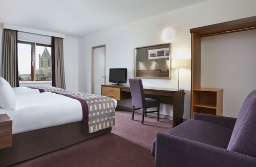 City Centre Dublin Hotel | Jurys Inn Christchurch Dublin