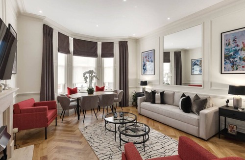 Campden Apartment | Kensington Apartment | Hyde Park, Portobello, Royal Albert Hall