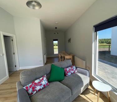 Knockaderry Cross Roads Apartment | Kildare Holiday Apartments No 2