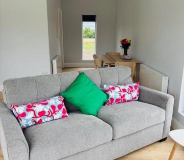 Knockaderry Cross Roads Apartment | Kildare Holiday Apartments No 2