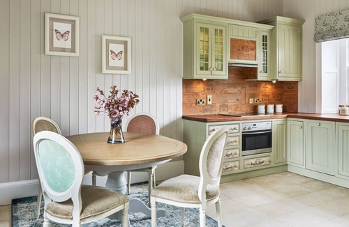 Newcastle Cottage | La Forge Cottage at Cliff at Lyons Village
