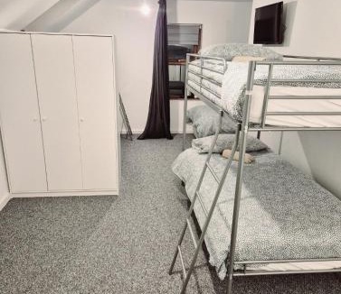 Lahinch Hostel | Laneway Hostel Lahinch