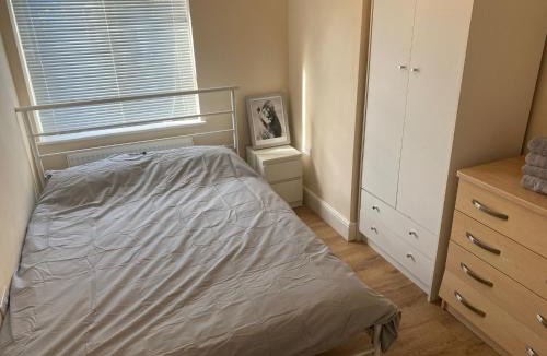 Cobham Apartment | Large Luxury appartment