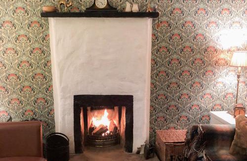 Crowkeeragh House | Little Irish Cottage