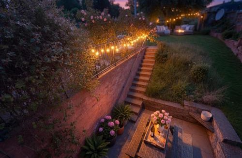 Northampton Bed & Breakfast | Living light
