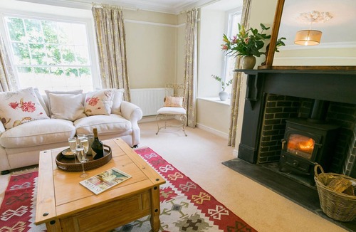 Ty Croes Cottage | Llangwyfan Isaf - a coastal that sleeps 8 guests in 5 bedrooms