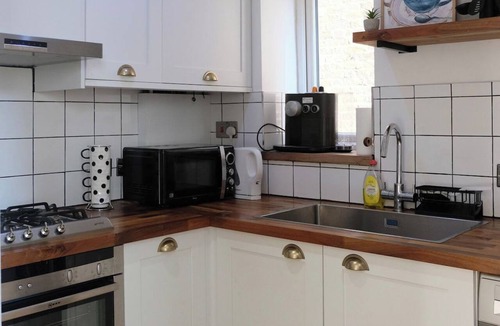 Kilburn Apartment | London 2 bed | Iconic Abbey Road | Zone 2