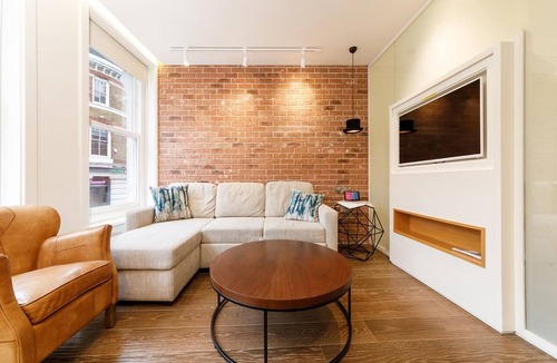 Riverside Apartment | London Bridge Boutique Apartments by Viridian Apartments