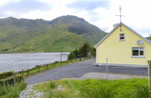 Tully House | Lough Fee Cottage, Renvyle