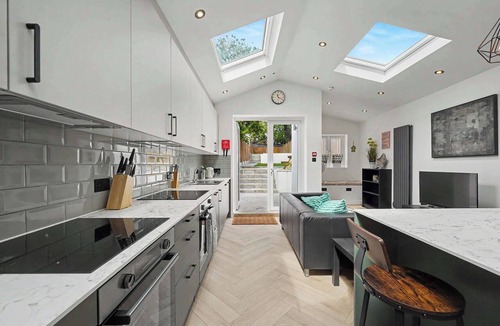 New Cross House | Lovely 5BDR Family Home Near Greenwich Park