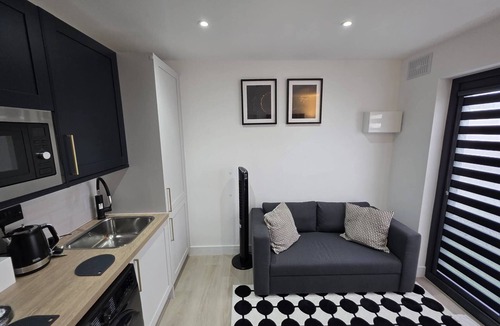 Dublin House | Luaz - View Lodge